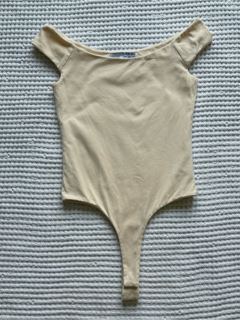 Sophie Rue Elle Off Shoulder Bodysuit Creme Snap Thong Basic Layering S - Picture 2 of 6